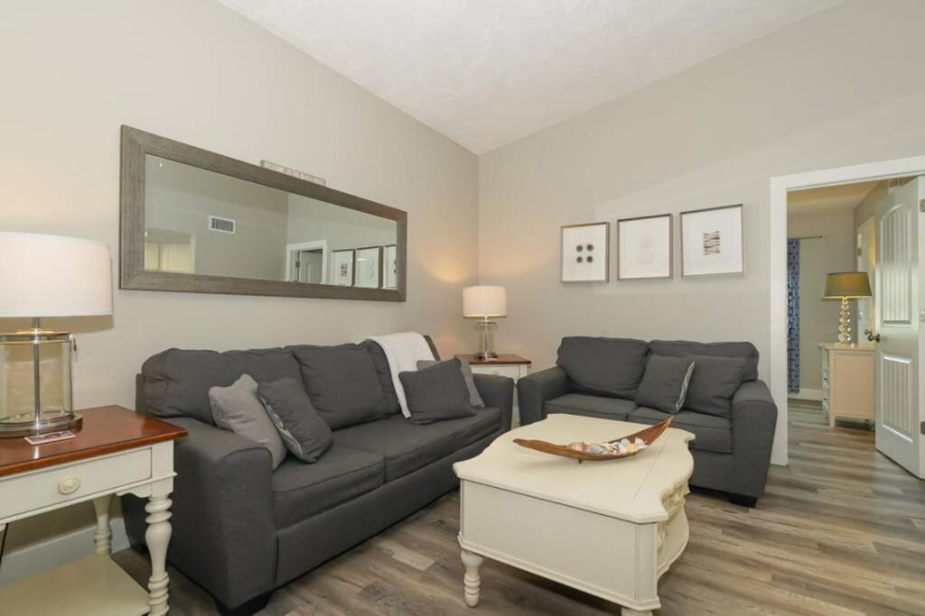 Appartement Siesta Key Village-suite #3: A Block To The Beach!